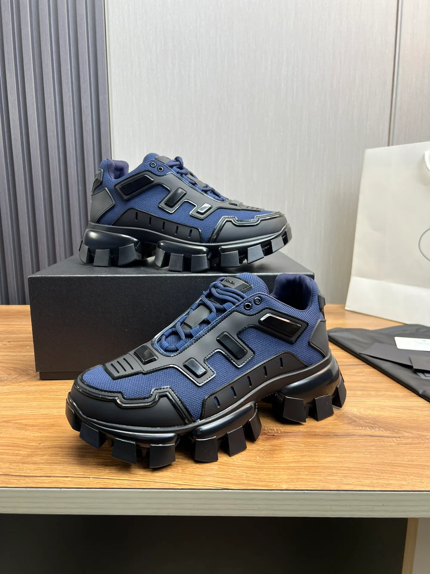 Men's shoes 💰620💰 [PRADA] Hot-selling thick-soled shoes 🔥 Available all year round ✔️Official website synchronization Original fly-knit film fabric + cowhide lining, 1⃣️:1⃣️reproduction, original sole, 38-45 (45 made to order, non-refundable)